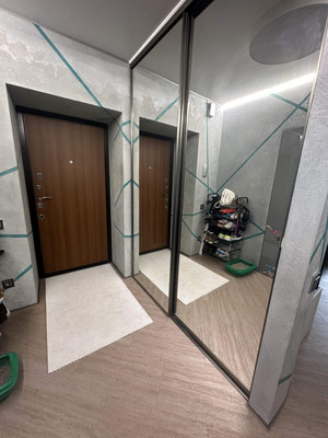 Продам трехкомнатную (3-комн.) квартиру, Онежская ул, 1, Тельмана п