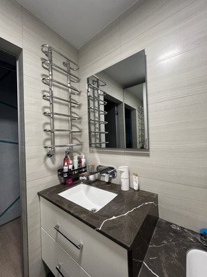 Продам трехкомнатную (3-комн.) квартиру, Онежская ул, 1, Тельмана п