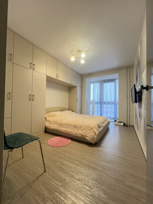 Продам трехкомнатную (3-комн.) квартиру, Онежская ул, 1, Тельмана п