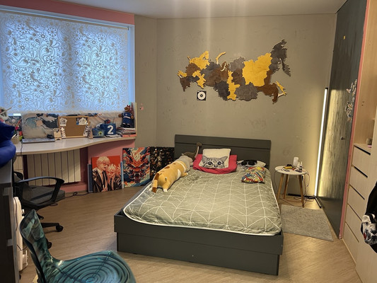 Продам трехкомнатную (3-комн.) квартиру, Онежская ул, 1, Тельмана п