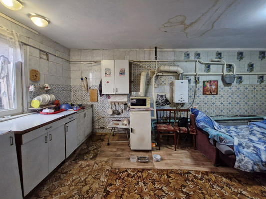 Продам дом, Первомайская ул, Славянск-на-Кубани г, 0 км от города