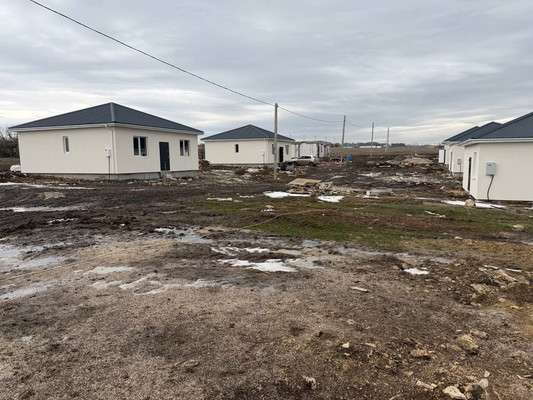 Продам дом, Дубки с, 0 км от города