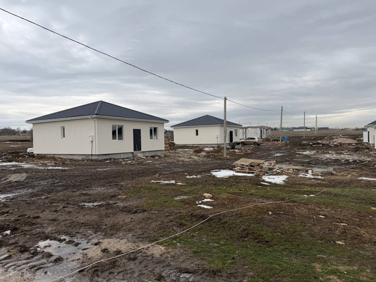 Продам дом, Дубки с, 0 км от города