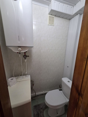 Продам трехкомнатную (3-комн.) квартиру, Поповкина ул, 55, Симферополь г