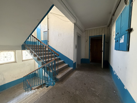 Продам однокомнатную (1-комн.) квартиру, 60 лет Октября ул, 25, Симферополь г