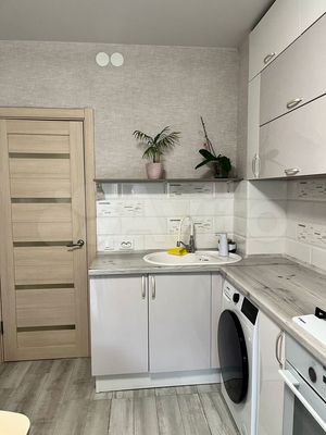 Продам двухкомнатную (2-комн.) квартиру, Ураева б-р, 10А, Йошкар-Ола г