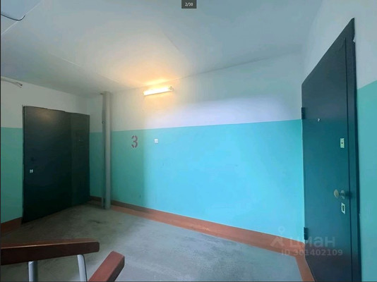 Продам трехкомнатную (3-комн.) квартиру, Маршала Казакова ул, 8к1, Нижний Новгород г