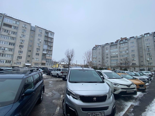 Продам многокомнатную квартиру, Фрунзе ул, 71Г, Новочеркасск г