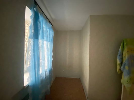 Продам многокомнатную квартиру, Фрунзе ул, 71Г, Новочеркасск г