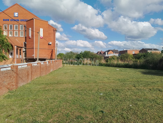 Продам землю для коммерческого использования 10,74 соток, Садоводство, Горького ул, 77, Каневская ст-ца