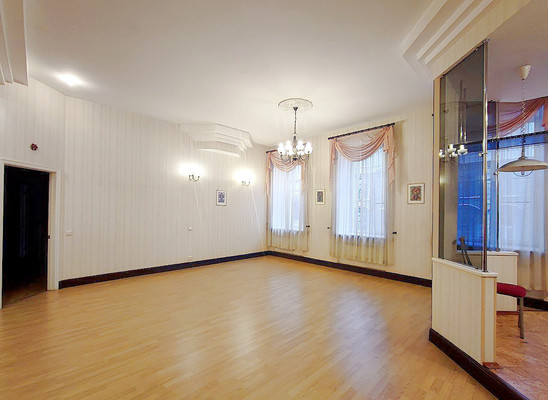 Продам трехкомнатную (3-комн.) квартиру, Рубинштейна ул, 11, Санкт-Петербург г