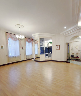 Продам трехкомнатную (3-комн.) квартиру, Рубинштейна ул, 11, Санкт-Петербург г