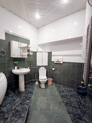 Продам трехкомнатную (3-комн.) квартиру, Рубинштейна ул, 11, Санкт-Петербург г