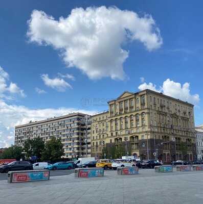 Продам многокомнатную квартиру, Тверская ул, 19, Москва г