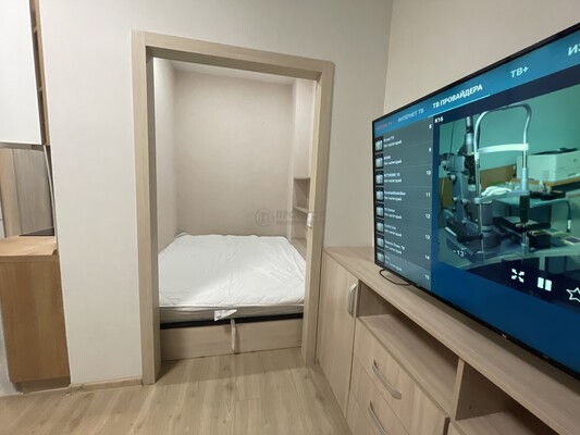 Продам однокомнатную (1-комн.) квартиру, Смольная ул, 44к2, Москва г