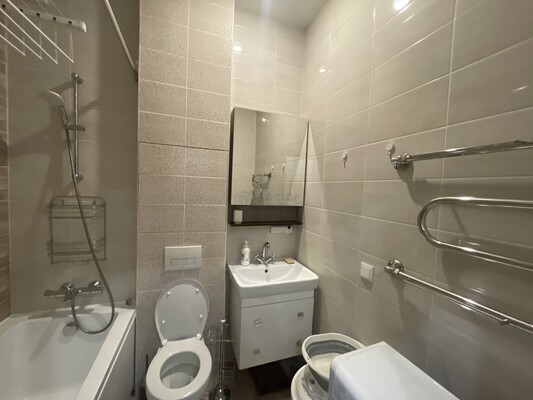 Продам однокомнатную (1-комн.) квартиру, Смольная ул, 44к2, Москва г