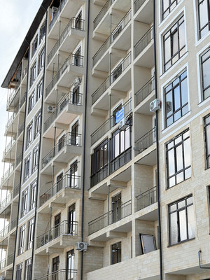 Продам двухкомнатную (2-комн.) квартиру, Ашурова ул, 1, Нальчик г