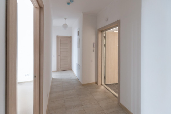 Продам двухкомнатную (2-комн.) квартиру, Бескудниковский б-р, 50к1, Москва г