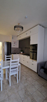 Продам двухкомнатную (2-комн.) квартиру, Литературный (Пригород Лесное мкр.) б-р, 6, Мисайлово д