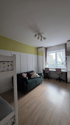 Продам двухкомнатную (2-комн.) квартиру, Литературный (Пригород Лесное мкр.) б-р, 6, Мисайлово д