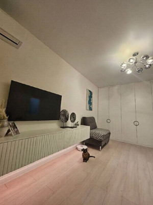 Продам однокомнатную (1-комн.) квартиру, Тюменский проезд, 3к8, Москва г