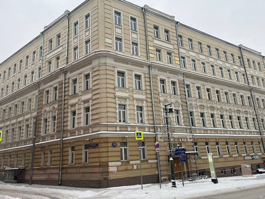 Продам однокомнатную (1-комн.) квартиру, Петровка ул, 26, Москва г