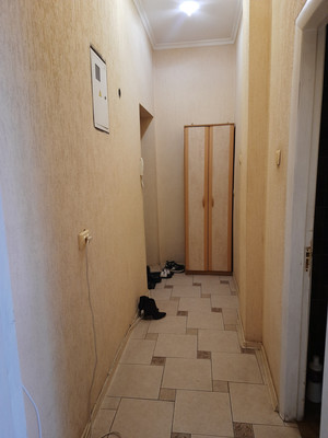 Продам однокомнатную (1-комн.) квартиру, Киевская ул, 3, Симферополь г