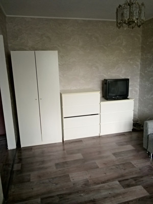 Продам однокомнатную (1-комн.) квартиру, Космонавтов пр-кт, 34к4, Ростов-на-Дону г