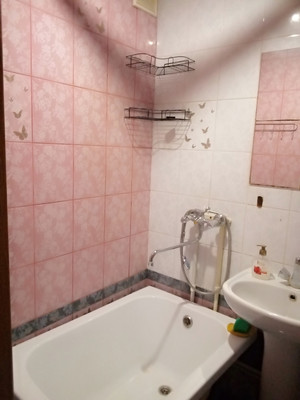 Продам однокомнатную (1-комн.) квартиру, Космонавтов пр-кт, 34к4, Ростов-на-Дону г