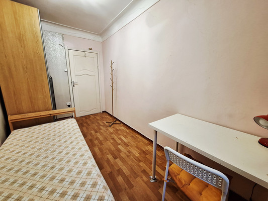 Продам комнату в 5-комн. квартире, Гороховая ул, 39А, Санкт-Петербург г