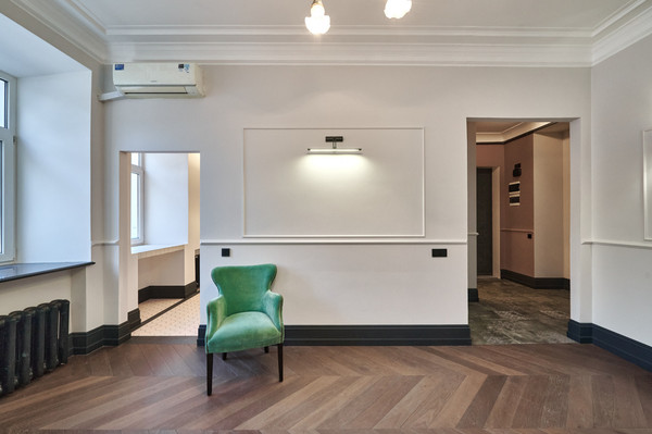 Продам трехкомнатную (3-комн.) квартиру, Бронная М. ул, 17, Москва г