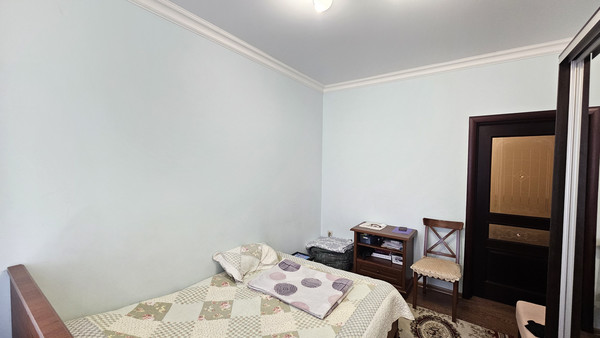 Продам трехкомнатную (3-комн.) квартиру, Маяковского ул, 78, Нальчик г