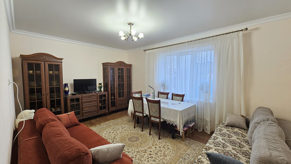 Продам трехкомнатную (3-комн.) квартиру, Маяковского ул, 78, Нальчик г