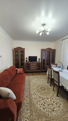 Продам трехкомнатную (3-комн.) квартиру, Маяковского ул, 78, Нальчик г