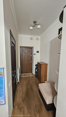 Продам трехкомнатную (3-комн.) квартиру, Маяковского ул, 78, Нальчик г