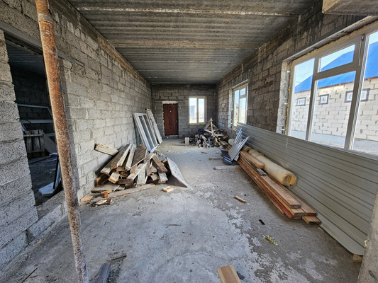 Продам дом, Восточная ул, 383, Ханты-Мансийск г, 0 км от города