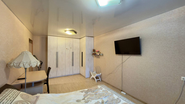 Продам однокомнатную (1-комн.) квартиру, Пушкина ул, 143/1, Сыктывкар г