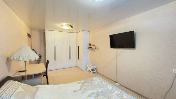 Продам однокомнатную (1-комн.) квартиру, Пушкина ул, 143/1, Сыктывкар г