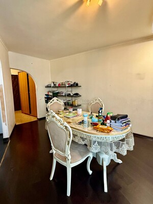 Продам двухкомнатную (2-комн.) квартиру, Люблинская ул, 169, Москва г