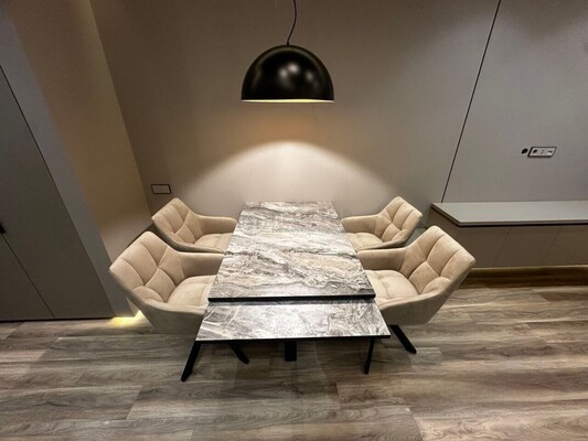 Продам однокомнатную (1-комн.) квартиру, Сколковское ш, 40к3, Москва г