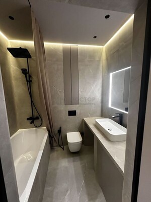 Продам однокомнатную (1-комн.) квартиру, Сколковское ш, 40к3, Москва г