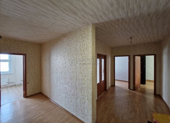 Продам трехкомнатную (3-комн.) квартиру, Липчанского ул, 9, Москва г