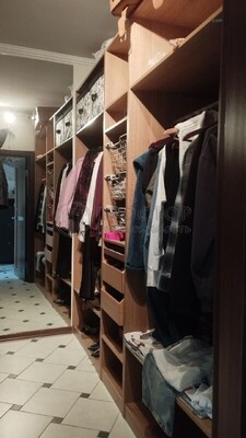 Продам однокомнатную (1-комн.) квартиру, Беловежская ул, 17к2, Москва г