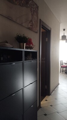 Продам однокомнатную (1-комн.) квартиру, Беловежская ул, 17к2, Москва г