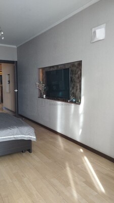 Продам двухкомнатную (2-комн.) квартиру, Беловежская ул, 17к2, Москва г