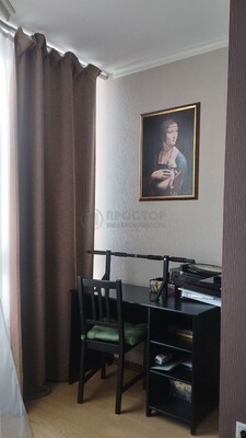 Продам двухкомнатную (2-комн.) квартиру, Беловежская ул, 17к2, Москва г