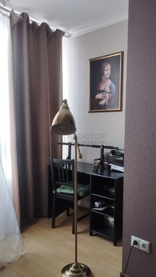 Продам двухкомнатную (2-комн.) квартиру, Беловежская ул, 17к2, Москва г