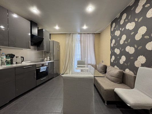 Продам однокомнатную (1-комн.) квартиру, Полтавский проезд, 2, Санкт-Петербург г