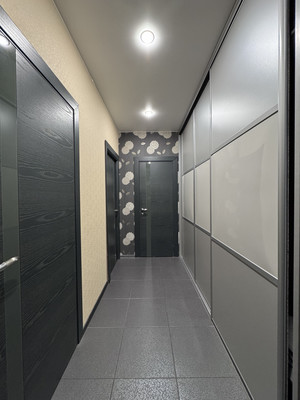 Продам однокомнатную (1-комн.) квартиру, Полтавский проезд, 2, Санкт-Петербург г