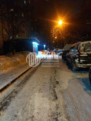 Продам трехкомнатную (3-комн.) квартиру, Инициативная ул, 7к2, Москва г